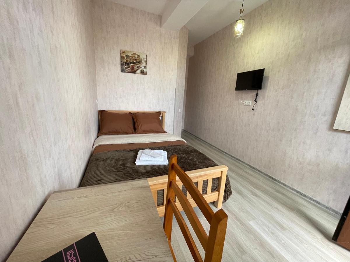 Hotel Tradicia Тбилиси Экстерьер фото