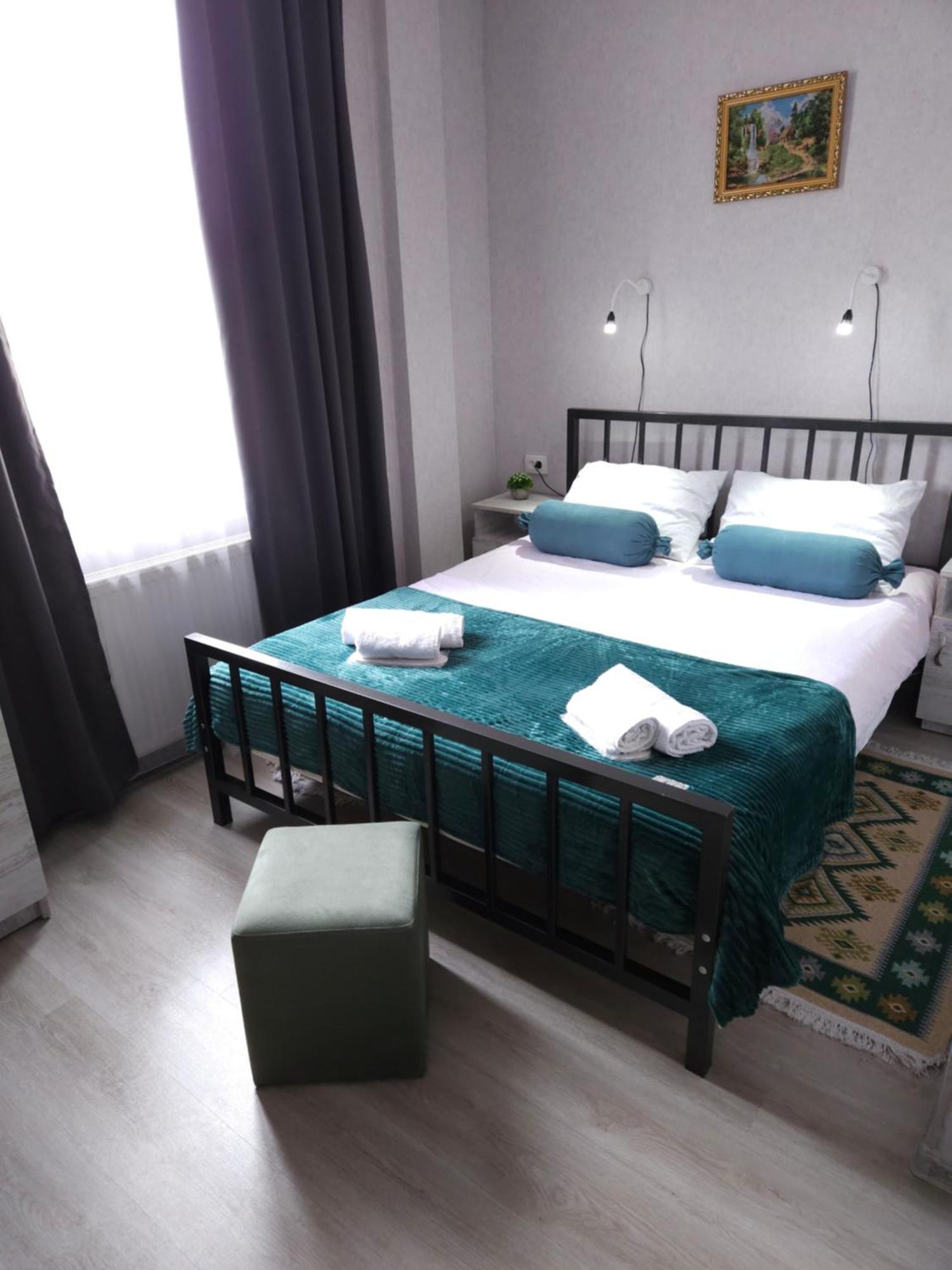 Hotel Tradicia Тбилиси Экстерьер фото